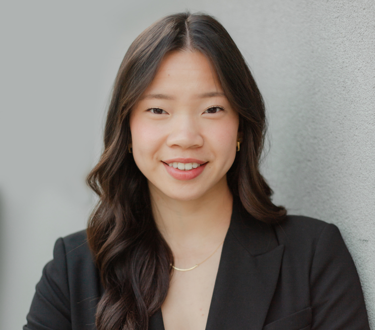 Chloe Huang staff profile picture